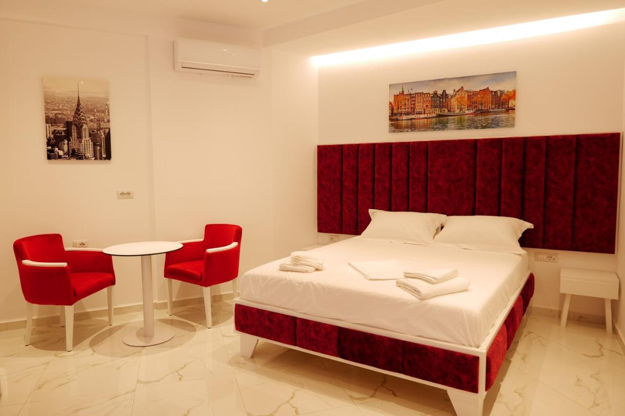 Lumi Hotel Sarande Exterior photo