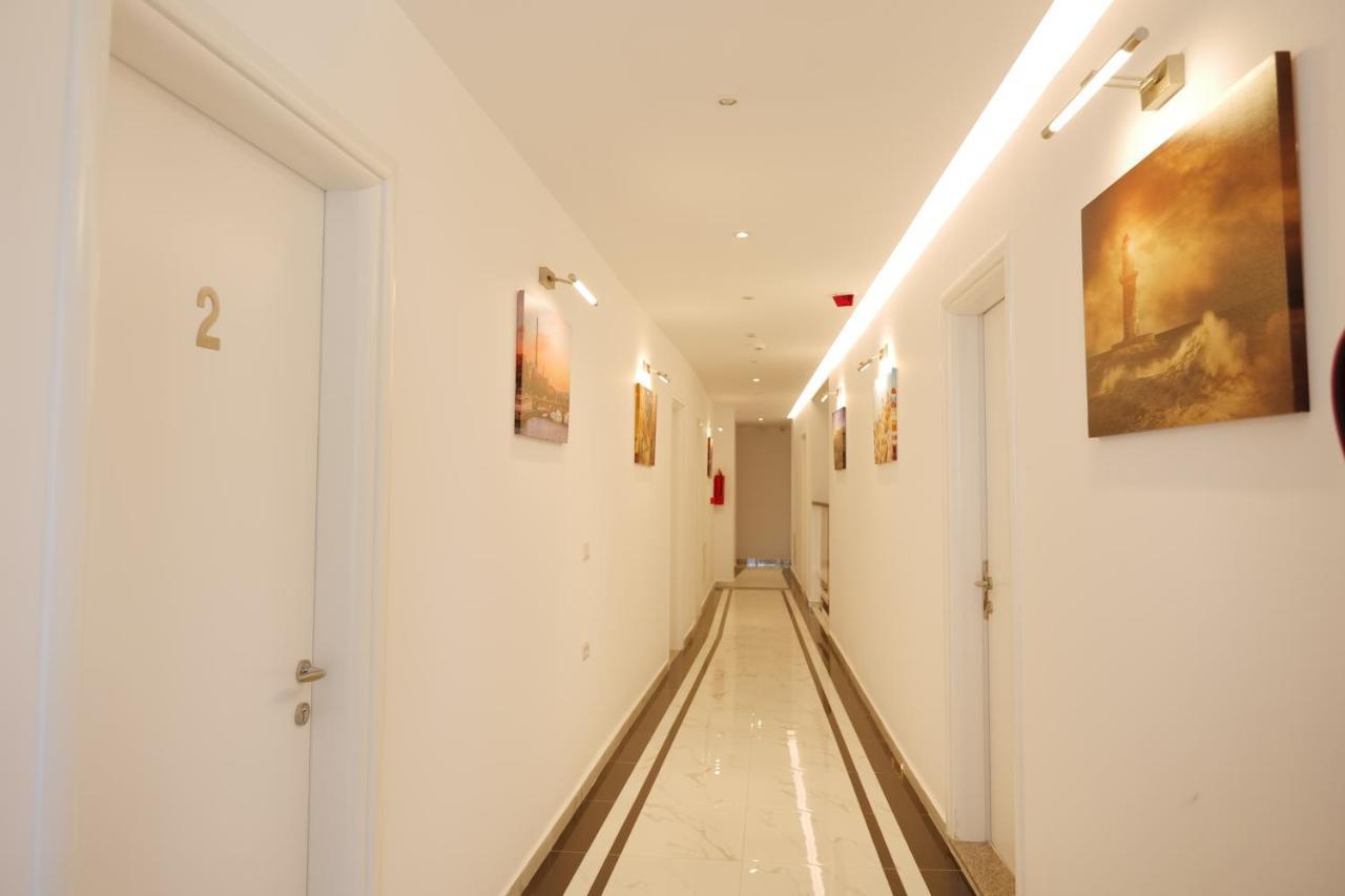 Lumi Hotel Sarande Exterior photo