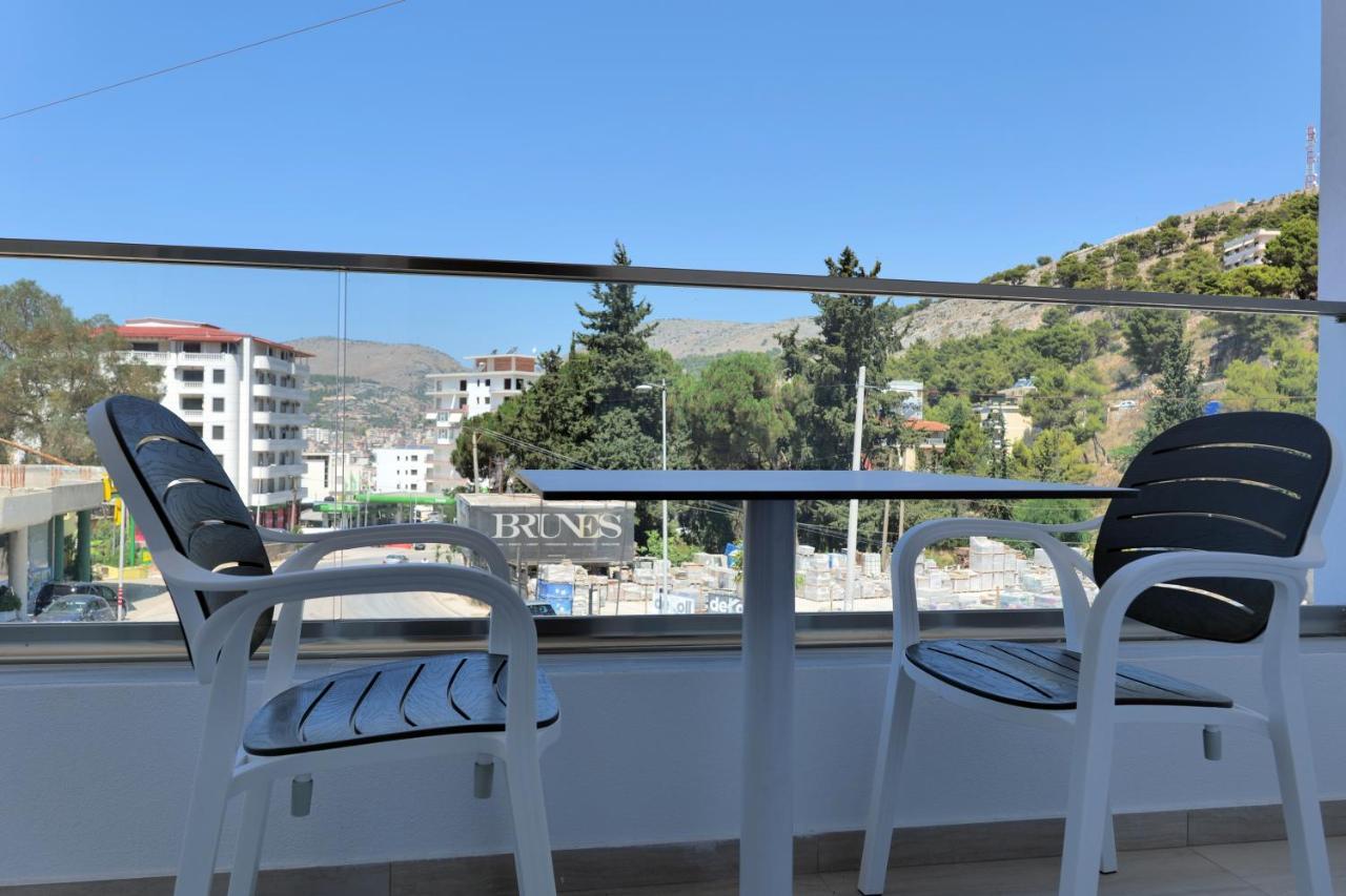 Lumi Hotel Sarande Exterior photo